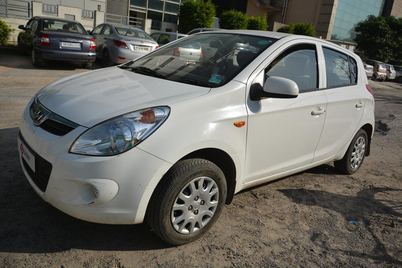 Used Hyundai i20 Magna 1.4 CRDI car in null, Gurgaon for 3.50 Lakhs